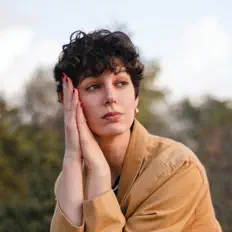 Ακούστε περιεχόμενο από Maayan Blevis, παρακολουθήστε μουσικά βίντεο, διαβάστε το βιογραφικό, δείτε ημερομηνίες περιοδείας, και πολλά ακόμη!