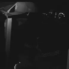 Dengarkan Oswaayzy, tonton video musik, baca bio, lihat tanggal tur & lainnya!