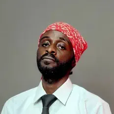 Ouve Danqua, vê vídeos de música, lê a biografia, vê as datas da digressão e muito mais!