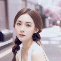 Dengarkan undefined, tonton video musik, baca bio, lihat tanggal tur & lainnya!