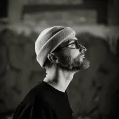 Listen to Seth Condrey, watch music videos, read bio, see tour dates & more!