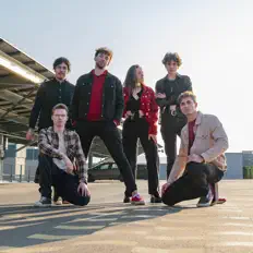 Dengarkan Feat The Sun, tonton video musik, baca bio, lihat tanggal tur & lainnya!