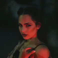 收听 EMI、观看音乐视频、阅读小传、查看巡演日期等 ！