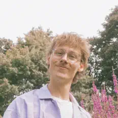 Escucha a Rindue, mira videos musicales, lee su biografía, consulta las fechas de las gira y más.