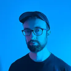 Escucha a CRUX ONE, mira vídeos musicales, lee la biografía, consulta fechas de giras y mucho más.