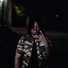 ZeeBabii सुनें, म्यूज़िक वीडियो देखें, बायो पढ़ें, दौरे की तारीखें और बहुत कुछ देखें!