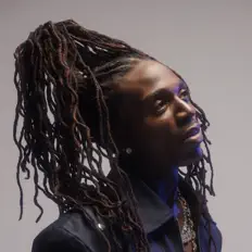 收听 Jacquees、观看音乐视频、阅读小传、查看巡演日期等 ！