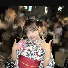 收听 Ririka、观看音乐视频、阅读小传、查看巡演日期等 ！