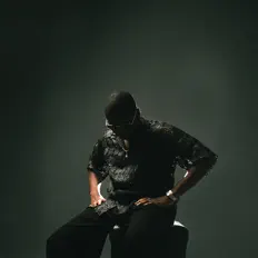 Poslechněte si interpreta Rhemzy, sledujte hudební videa, přečtěte si životopis, podívejte se na data turné a další informace.