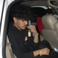 收听 undefined、观看音乐视频、阅读小传、查看巡演日期等 ！