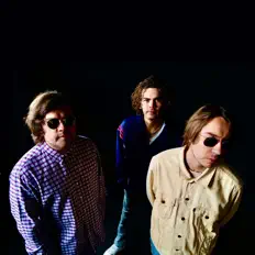 Escucha a Vigilante, mira vídeos musicales, lee la biografía, consulta fechas de giras y mucho más.