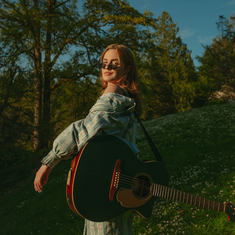 Song - Shapeshifting on a Saturday Night - Avery Cochrane