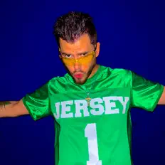 Listen to Rhett Rhapsody, watch music videos, read bio, see tour dates & more!