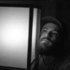 Dengarkan R.J. Ziebarth, tonton video musik, baca bio, lihat tanggal tur & lainnya!