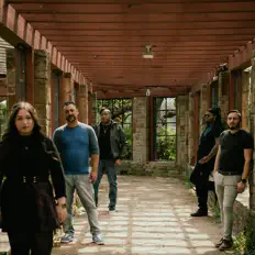 Écoutez Her Name Is Karma, regardez des vidéoclips, lisez la biographie, consultez les dates de tournée et plus encore !