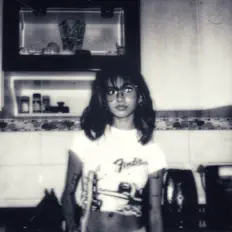 Ouve Roxie, vê vídeos de música, lê a biografia, vê as datas da digressão e muito mais!