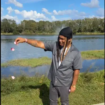 Listen to Notchobud, watch music videos, read bio, see tour dates & more!
