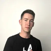 Poslechněte si interpreta undefined, sledujte hudební videa, přečtěte si životopis, podívejte se na data turné a další informace.