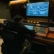 Listen to OmrOnTheBeat, watch music videos, read bio, see tour dates & more!