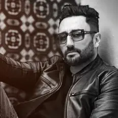 聆聽 Rastin、觀看音樂影片、閱讀小傳、查看巡演日期等！