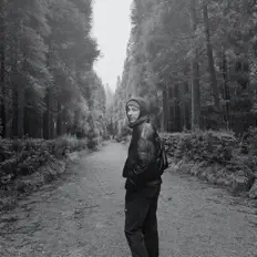 Luister naar Trace Mountains, bekijk muziekvideo's, lees de bio, bekijk de tourdata, en meer!