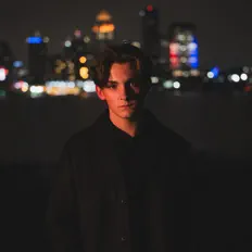 Listen to Henry Sabie, watch music videos, read bio, see tour dates & more!