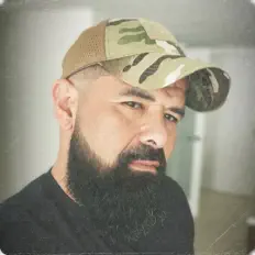 Hör dir Mr. 25/8 an, schau dir Musikvideos an, lies die Biografie, finde Tourdaten und mehr!