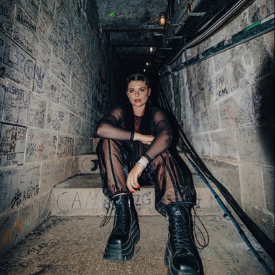 Listen to SIREN, watch music videos, read bio, see tour dates & more!