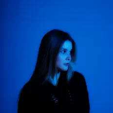 收听 Learia、观看音乐视频、阅读小传、查看巡演日期等 ！