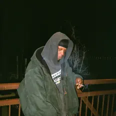 Niteboiを聴いたり、ミュージックビデオを鑑賞したり、経歴やツアー日程などを確認したりしましょう！