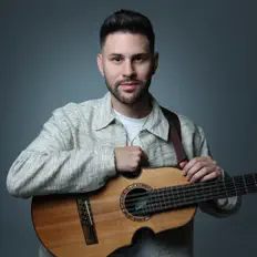 Poslechněte si interpreta Luis Sanz, sledujte hudební videa, přečtěte si životopis, podívejte se na data turné a další informace.