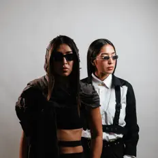 Escucha a ALTurkTwins, mira videos musicales, lee su biografía, consulta las fechas de las gira y más.