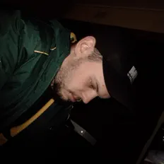 Ascolta Alpha_Ray_Music, guarda video musicali, leggi la biografia, vedi le date del tour & altro!