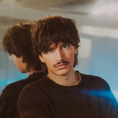 Listen to Jon Vitezič, watch music videos, read bio, see tour dates & more!