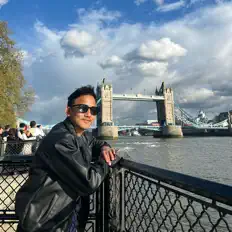 Binod Rai을(를) 듣고, 뮤직 비디오를 보고, 약력을 읽고, 투어 일정 등을 확인하세요!