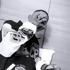 Dengarkan Star Ridex, tonton video musik, baca bio, lihat tanggal tur & lainnya!