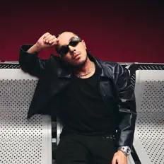 Dengarkan SonaOne, tonton video musik, baca bio, lihat tanggal tur & lainnya!