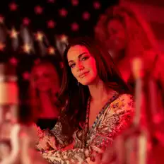 Listen to Hannah Ellis, watch music videos, read bio, see tour dates & more!