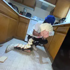 killkemo을(를) 듣고, 뮤직 비디오를 보고, 약력을 읽고, 투어 일정 등을 확인하세요!