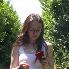 Dengarkan שחר בר עוז, tonton video musik, baca bio, lihat tanggal tur & lainnya!