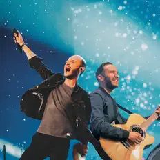 收听 Glorious、观看音乐视频、阅读小传、查看巡演日期等 ！