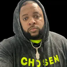 聆聽 Jermaine Hussein、觀看音樂影片、閱讀小傳、查看巡演日期等！