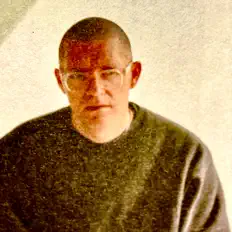 Hör dir TUOMAS TOIVONEN an, schau dir Musikvideos an, lies die Biografie, finde Tourdaten und mehr!