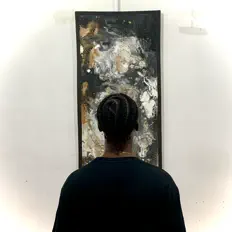 聆聽 MASÉ、觀看音樂影片、閱讀小傳、查看巡演日期等！