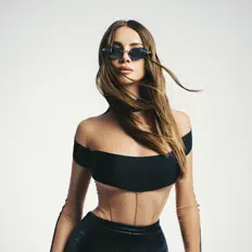 聆聽 Otilia、觀看音樂影片、閱讀小傳、查看巡演日期等！