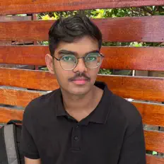 聆聽 Vimal Nair Suresh、觀看音樂影片、閱讀小傳、查看巡演日期等！