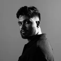 Ashwin Syam सुनें, म्यूज़िक वीडियो देखें, बायो पढ़ें, दौरे की तारीखें और बहुत कुछ देखें!