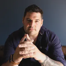 Ben Francisを聴いたり、ミュージックビデオを鑑賞したり、経歴やツアー日程などを確認したりしましょう！