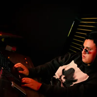 Listen to Ed Towers, watch music videos, read bio, see tour dates & more!