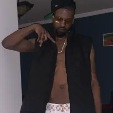 Escucha a Allcapskiel, mira vídeos musicales, lee la biografía, consulta fechas de giras y mucho más.